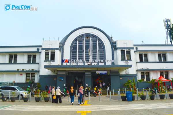 Penataan Kawasan Stasiun Jakarta Kota